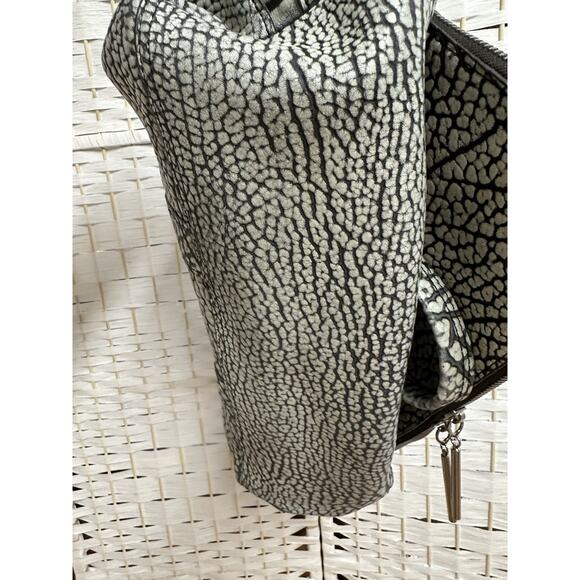 3.1 Phillip Lim, Pashli, Large Satchel - Pebble Leather Handbag - Picture 8 of 8